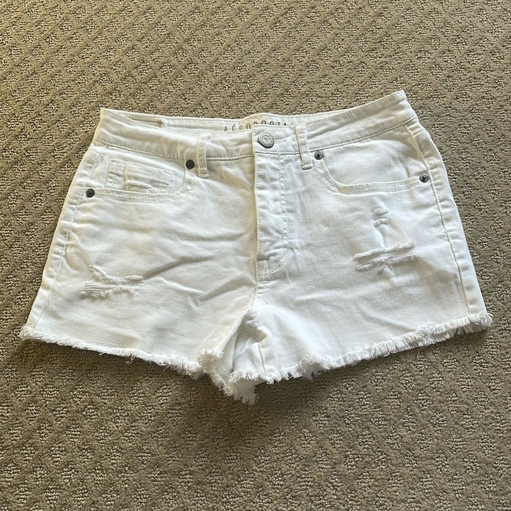 Aeropostale high waisted shorty white shorts